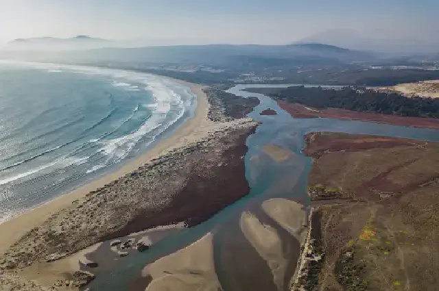 Playa las Salinas de Pullally